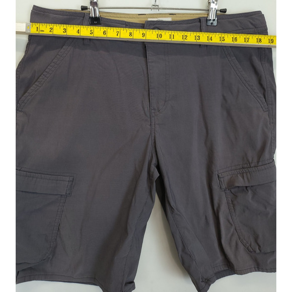 Weatherproof Cargo Utility Shorts Zip Pockets Men 36 Gray Techwear Normcore - Picture 6 of 11